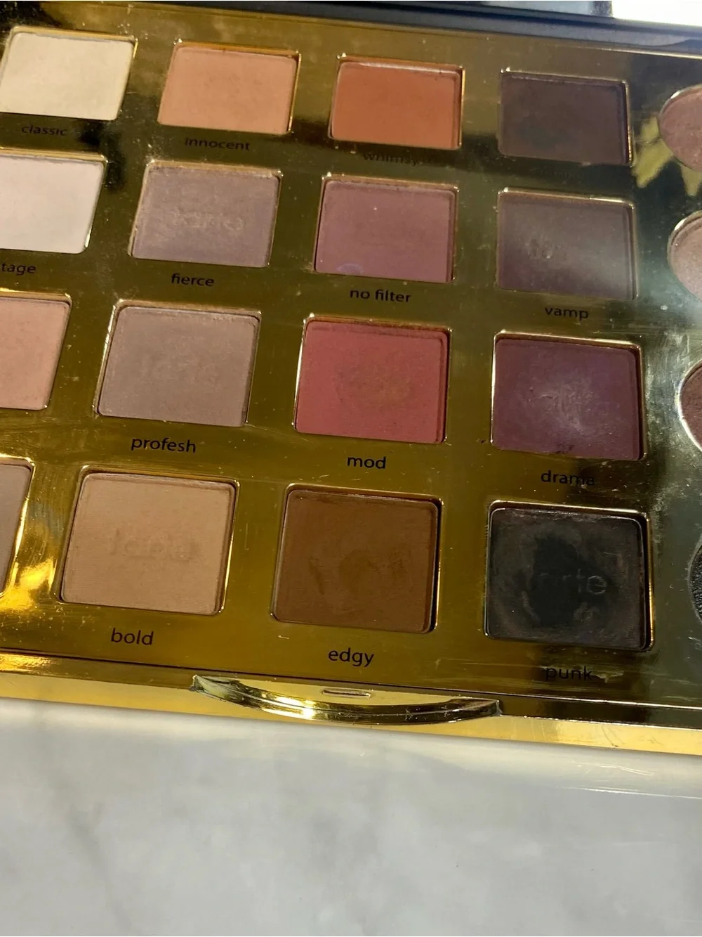Tarte Tarteist PRO Eyeshadow Palette — Mattes & Shimmers